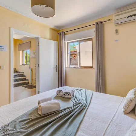 Da Encosta - Private - Heated Swimming Pool - By Bedzy Albufeira