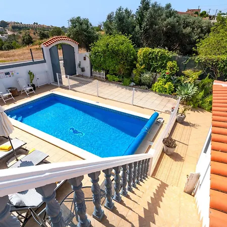 Da Encosta - Private - Heated Swimming Pool - By Bedzy *