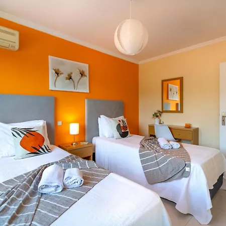 Da Encosta - Private - Heated Swimming Pool - By Bedzy