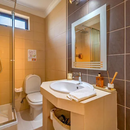 Da Encosta - Private - Heated Swimming Pool - By Bedzy Willa Albufeira